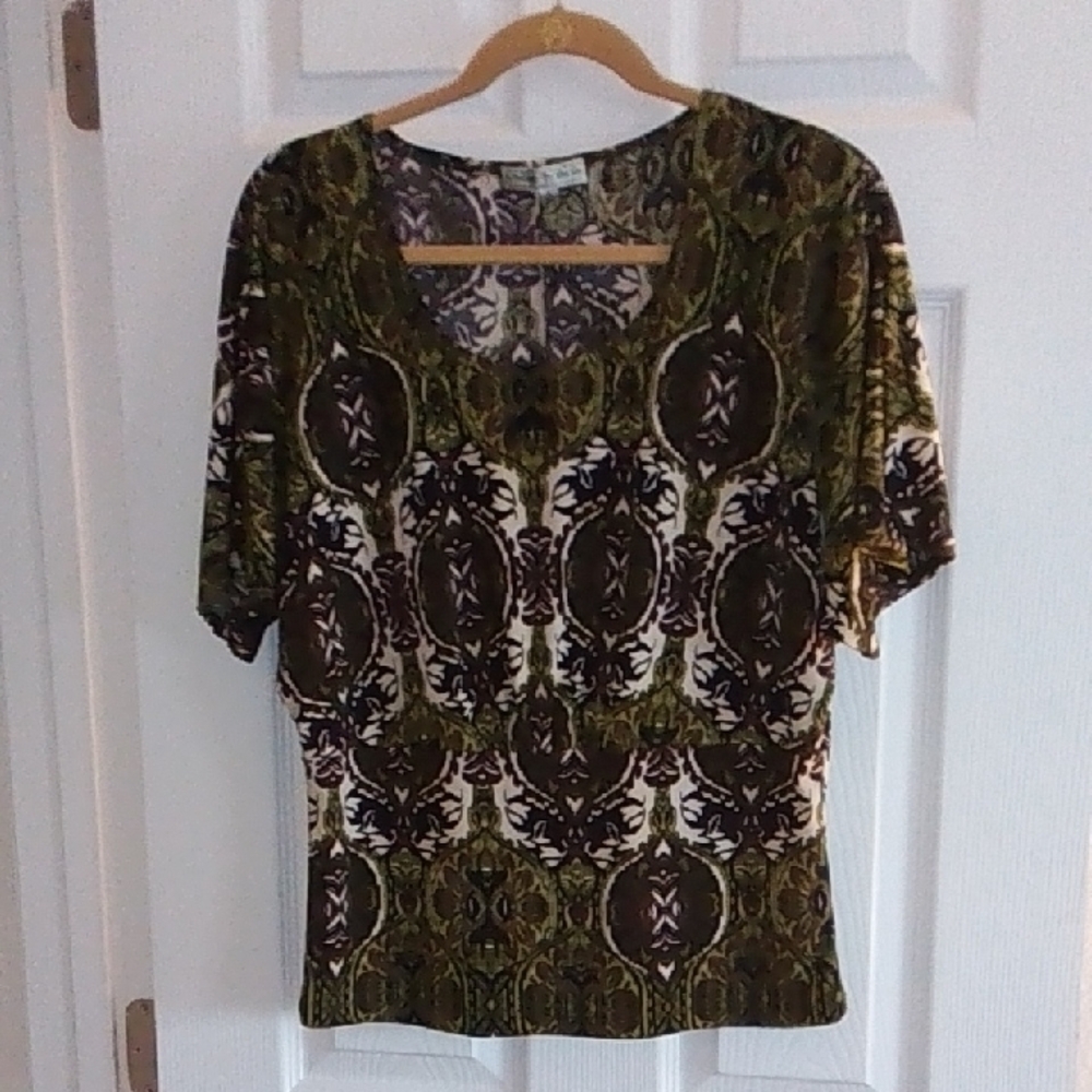 Vintage Suzie Olive and Brown Patterned Short Sleeve Top